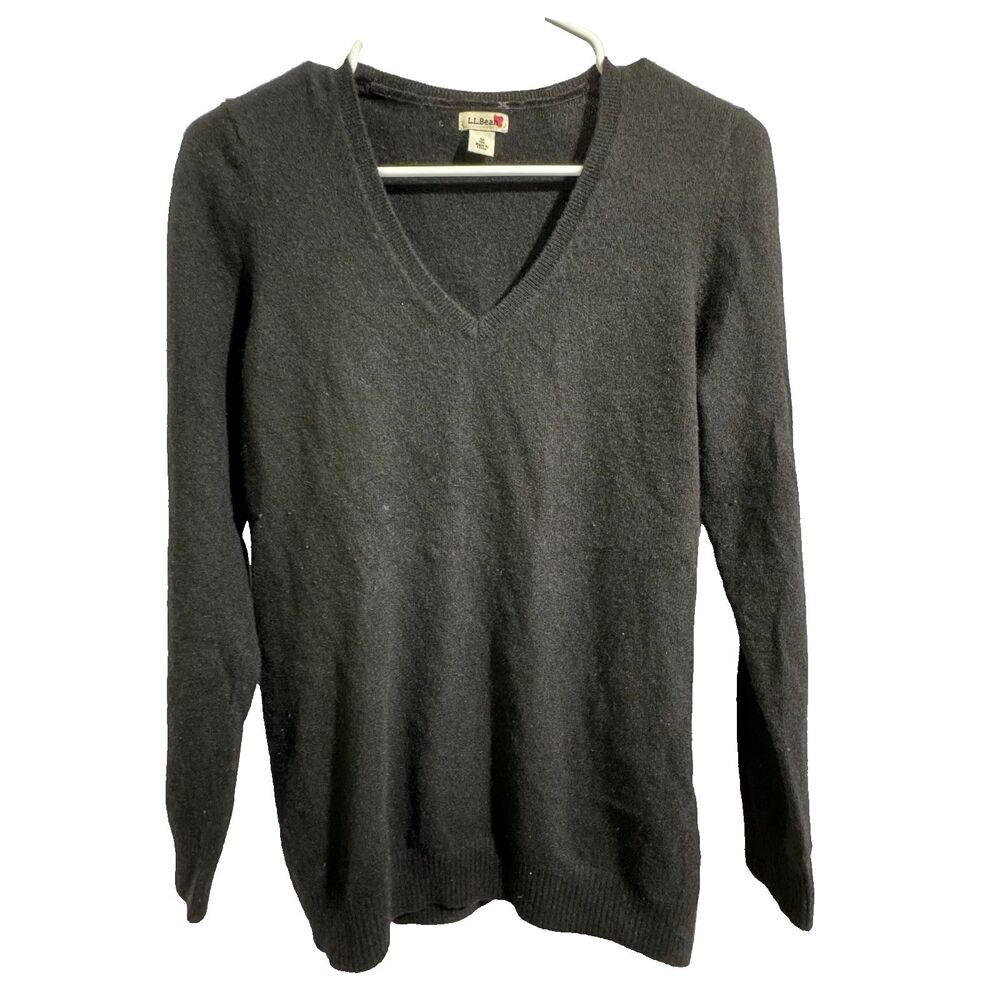 LL Bean Woman’s Sz Medium Black 100% Cashmere V Neck Sweater Capsule Minimalist